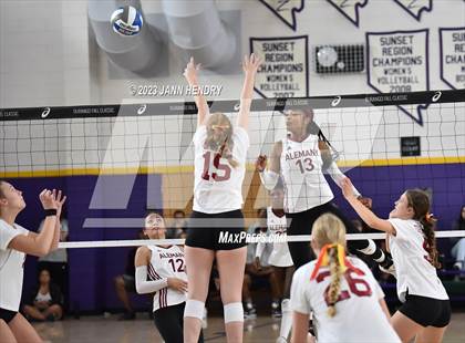 Thumbnail 2 in Alemany vs Torrey Pines (Durango Fall Classic) photogallery.