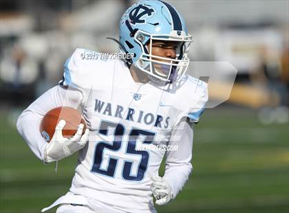 Thumbnail 1 in Central Valley vs. Wyoming Area (PIAA 3A Final) photogallery.