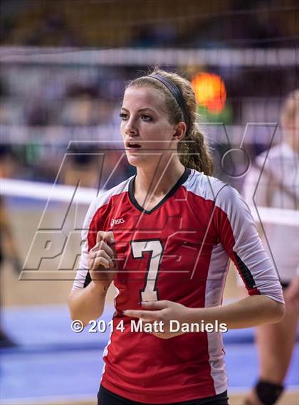Thumbnail 1 in Montrose vs. Battle Mountain (CHSAA 4A Playoff) photogallery.