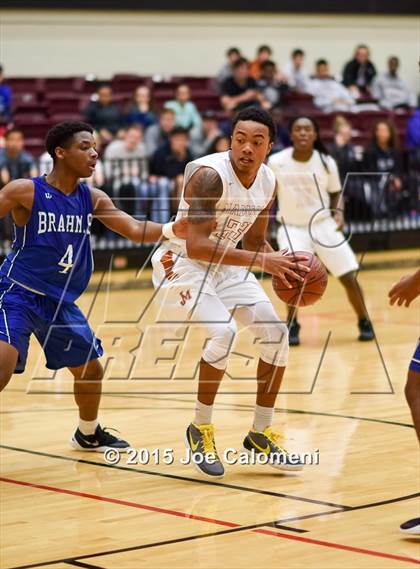 Thumbnail 3 in MacArthur [Douglas] vs Madison (Littleton Gym) photogallery.