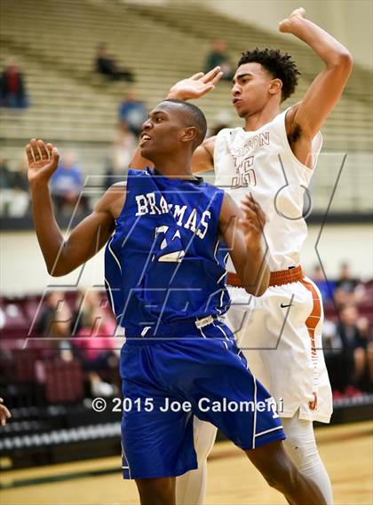 Thumbnail 3 in MacArthur [Douglas] vs Madison (Littleton Gym) photogallery.