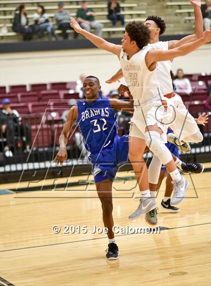Thumbnail 1 in MacArthur [Douglas] vs Madison (Littleton Gym) photogallery.