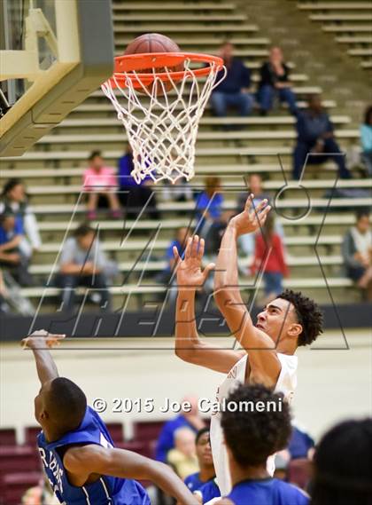 Thumbnail 3 in MacArthur [Douglas] vs Madison (Littleton Gym) photogallery.