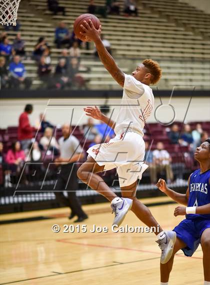 Thumbnail 3 in MacArthur [Douglas] vs Madison (Littleton Gym) photogallery.