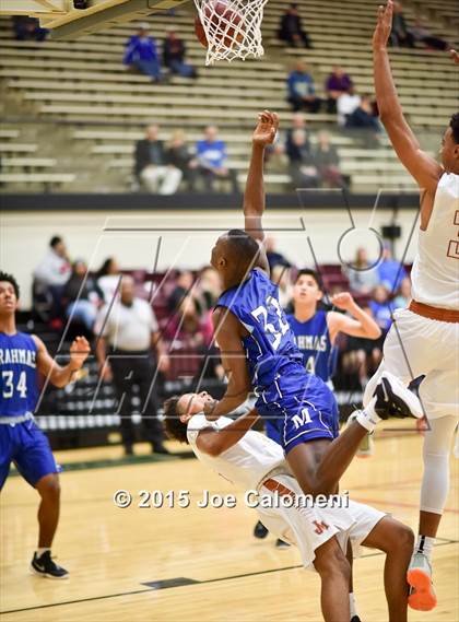 Thumbnail 1 in MacArthur [Douglas] vs Madison (Littleton Gym) photogallery.