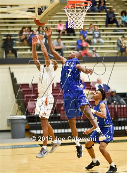 Thumbnail 3 in MacArthur [Douglas] vs Madison (Littleton Gym) photogallery.