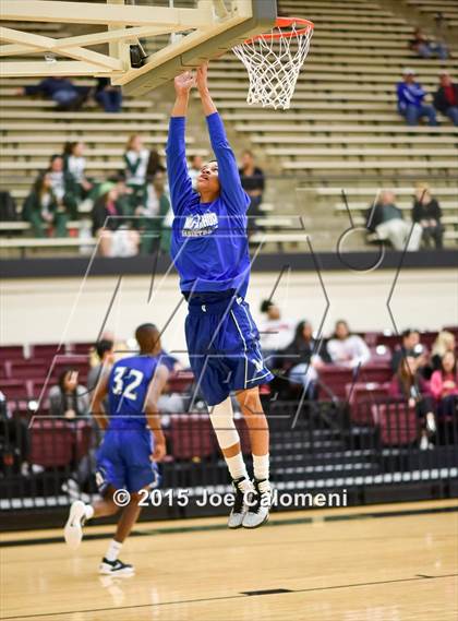 Thumbnail 2 in MacArthur [Douglas] vs Madison (Littleton Gym) photogallery.