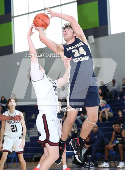 Thumbnail 3 in Cape Fear Academy vs Wando (Rotary Roundball Classic) photogallery.