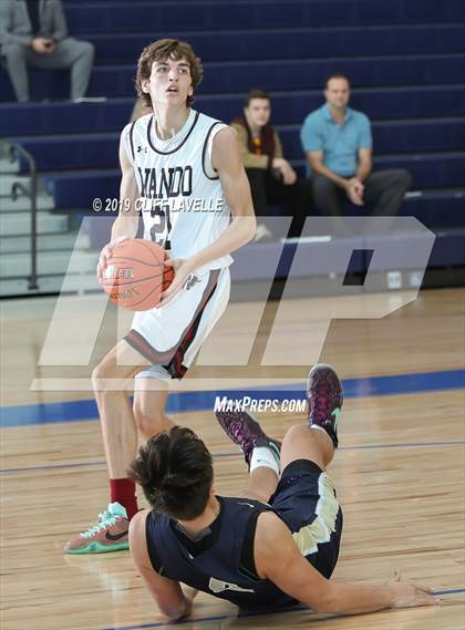 Thumbnail 1 in Cape Fear Academy vs Wando (Rotary Roundball Classic) photogallery.