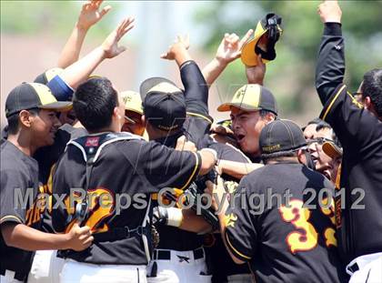 Thumbnail 3 in Firebaugh vs. Hillcrest Christian (CIF SS D7 Final) photogallery.