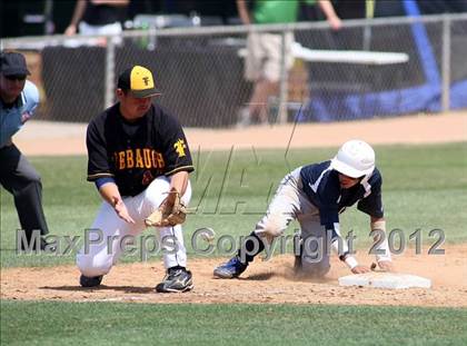 Thumbnail 1 in Firebaugh vs. Hillcrest Christian (CIF SS D7 Final) photogallery.