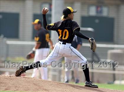 Thumbnail 3 in Firebaugh vs. Hillcrest Christian (CIF SS D7 Final) photogallery.