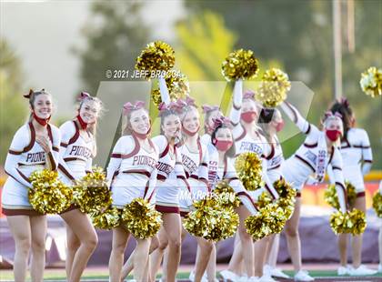 Thumbnail 1 in Oak Park @ Simi Valley photogallery.