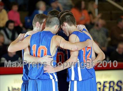 Thumbnail 1 in Riverton vs Williamsville (Sangamon County Tourney) photogallery.