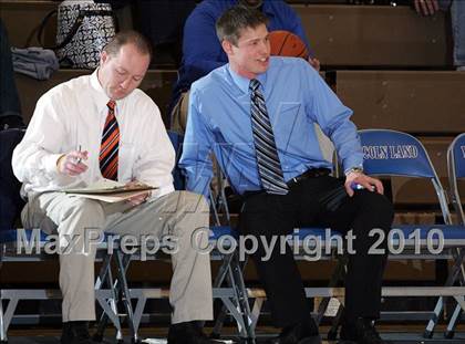 Thumbnail 3 in Riverton vs Williamsville (Sangamon County Tourney) photogallery.