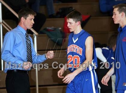 Thumbnail 3 in Riverton vs Williamsville (Sangamon County Tourney) photogallery.