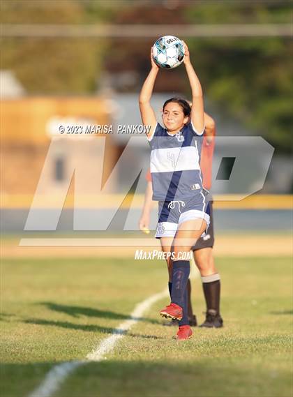 Thumbnail 2 in Bishop Grimes vs Altmar-Parish-Williamstown photogallery.