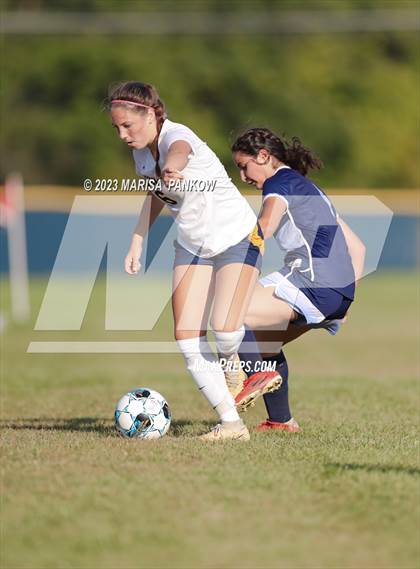 Thumbnail 3 in Bishop Grimes vs Altmar-Parish-Williamstown photogallery.