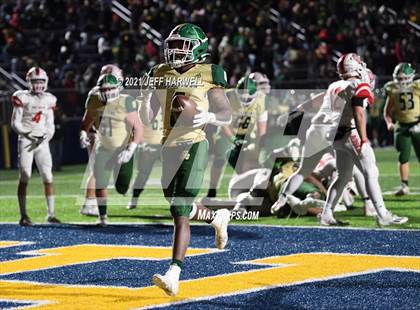 Thumbnail 2 in Port Clinton vs. Ursuline (OHSAA D4 State Semi Final) photogallery.