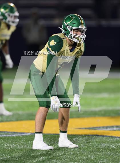 Thumbnail 1 in Port Clinton vs. Ursuline (OHSAA D4 State Semi Final) photogallery.
