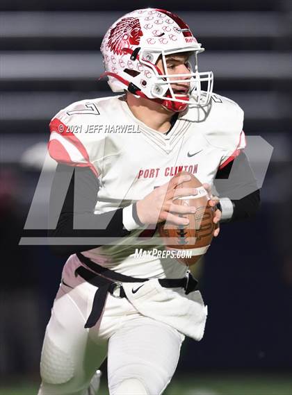 Thumbnail 1 in Port Clinton vs. Ursuline (OHSAA D4 State Semi Final) photogallery.
