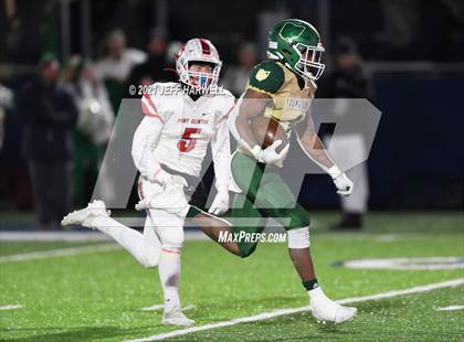 Thumbnail 3 in Port Clinton vs. Ursuline (OHSAA D4 State Semi Final) photogallery.