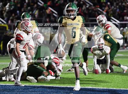 Thumbnail 1 in Port Clinton vs. Ursuline (OHSAA D4 State Semi Final) photogallery.