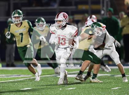 Thumbnail 3 in Port Clinton vs. Ursuline (OHSAA D4 State Semi Final) photogallery.