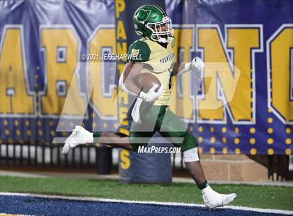 Thumbnail 1 in Port Clinton vs. Ursuline (OHSAA D4 State Semi Final) photogallery.