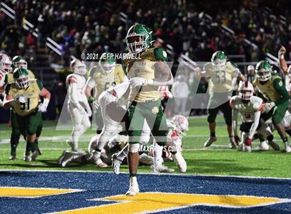Thumbnail 3 in Port Clinton vs. Ursuline (OHSAA D4 State Semi Final) photogallery.