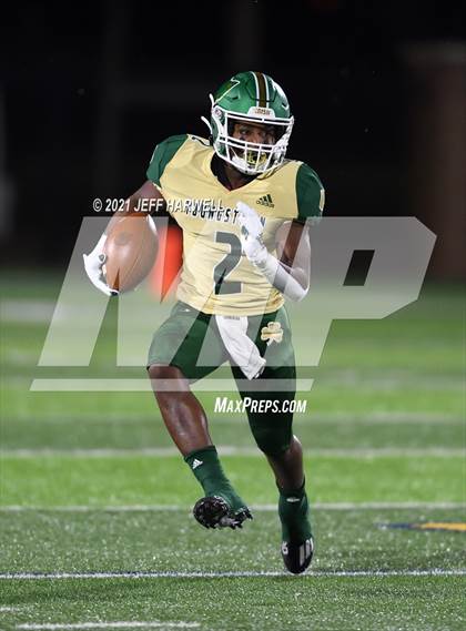 Thumbnail 2 in Port Clinton vs. Ursuline (OHSAA D4 State Semi Final) photogallery.