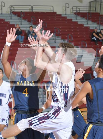 Thumbnail 1 in La Quinta vs. Warren (Rancho Mirage Holiday Invitational) photogallery.