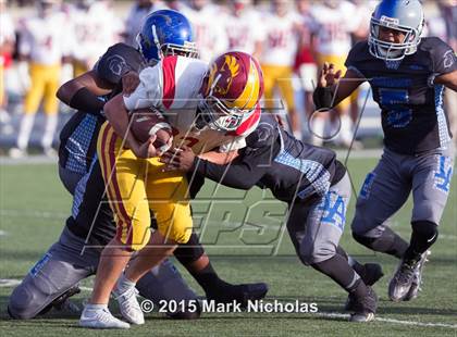 Thumbnail 2 in Los Angeles vs. Fairfax (CIF LA City Section Division II Final) photogallery.