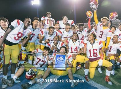 Thumbnail 2 in Los Angeles vs. Fairfax (CIF LA City Section Division II Final) photogallery.