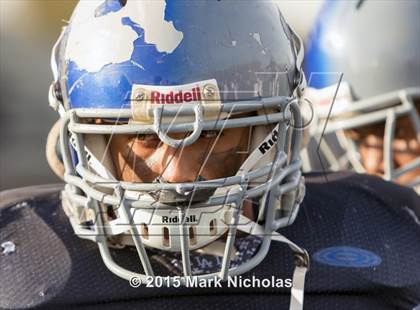Thumbnail 2 in Los Angeles vs. Fairfax (CIF LA City Section Division II Final) photogallery.