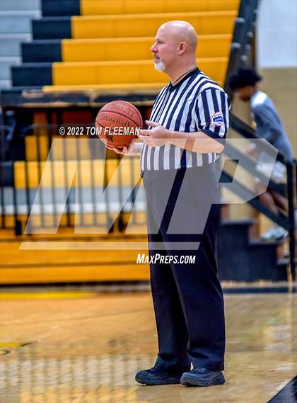 Thumbnail 2 in Blue Valley West @ Shawnee Mission West (Sophomore) photogallery.