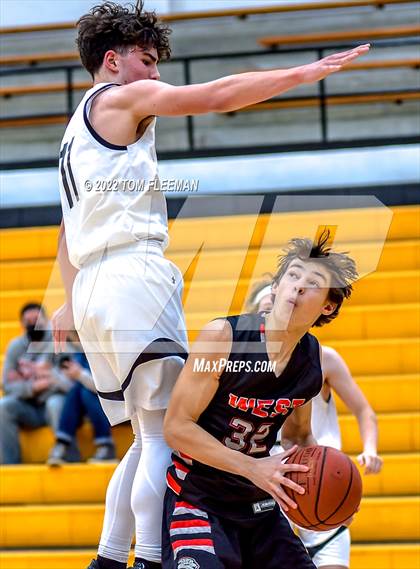 Thumbnail 2 in Blue Valley West @ Shawnee Mission West (Sophomore) photogallery.