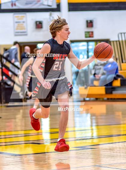 Thumbnail 2 in Blue Valley West @ Shawnee Mission West (Sophomore) photogallery.