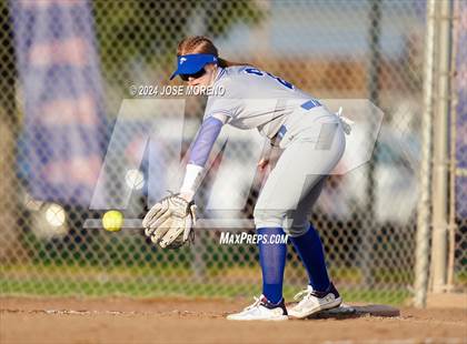 Thumbnail 2 in Mountain House vs. Escalon photogallery.