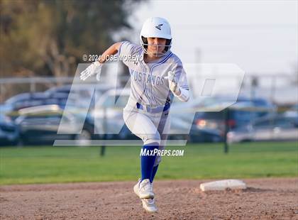 Thumbnail 2 in Mountain House vs. Escalon photogallery.