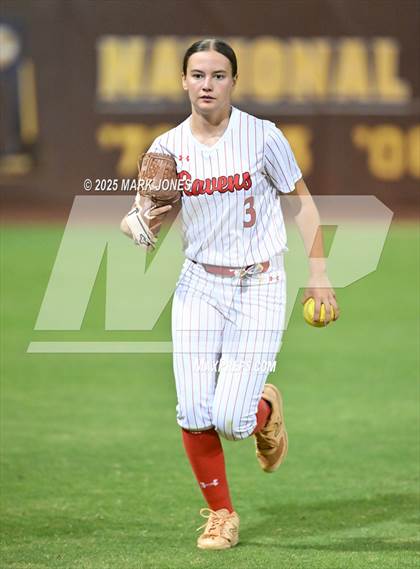 Thumbnail 3 in Yuma Catholic vs. Empire (AIA 3A Final) photogallery.