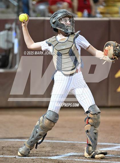 Thumbnail 3 in Yuma Catholic vs. Empire (AIA 3A Final) photogallery.