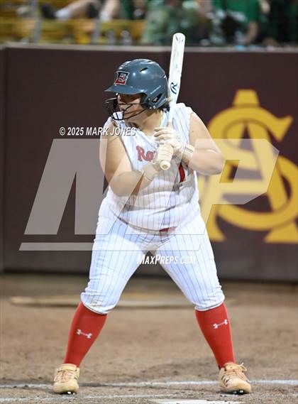 Thumbnail 2 in Yuma Catholic vs. Empire (AIA 3A Final) photogallery.