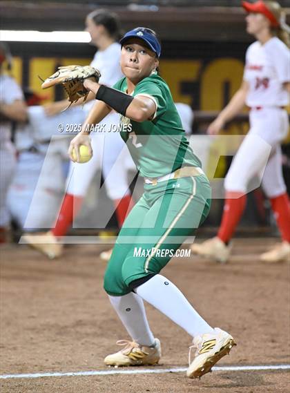 Thumbnail 2 in Yuma Catholic vs. Empire (AIA 3A Final) photogallery.