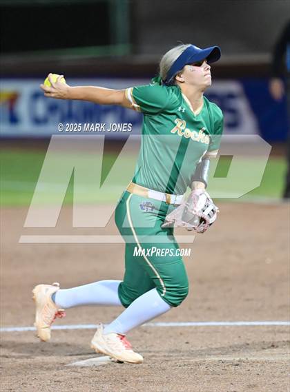 Thumbnail 2 in Yuma Catholic vs. Empire (AIA 3A Final) photogallery.