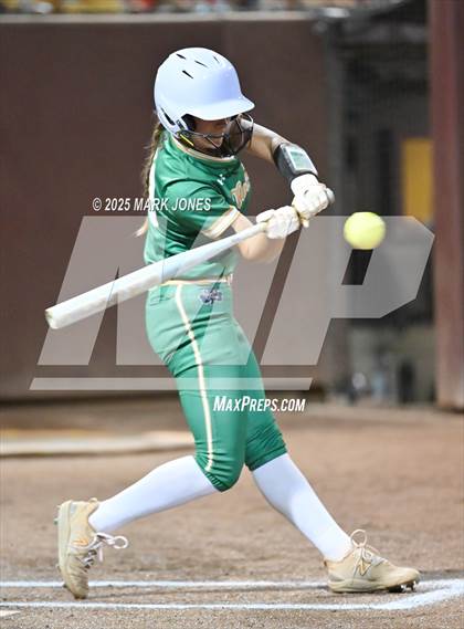 Thumbnail 3 in Yuma Catholic vs. Empire (AIA 3A Final) photogallery.