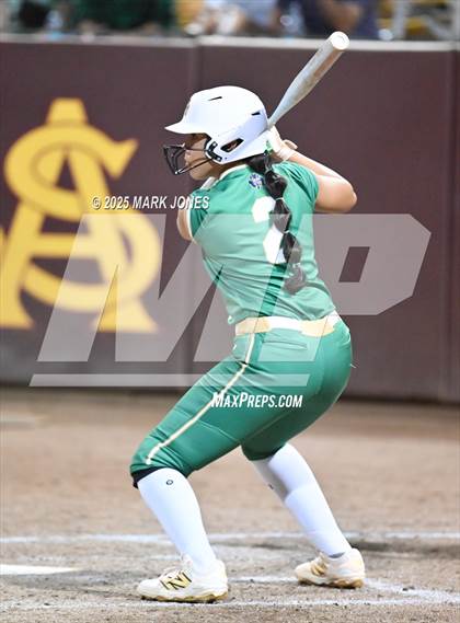 Thumbnail 2 in Yuma Catholic vs. Empire (AIA 3A Final) photogallery.