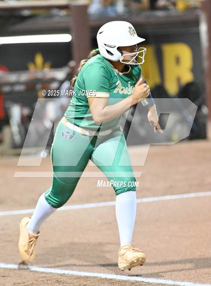 Thumbnail 2 in Yuma Catholic vs. Empire (AIA 3A Final) photogallery.