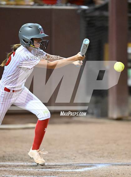 Thumbnail 2 in Yuma Catholic vs. Empire (AIA 3A Final) photogallery.