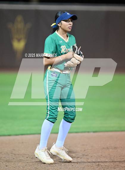 Thumbnail 1 in Yuma Catholic vs. Empire (AIA 3A Final) photogallery.